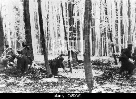 Les soldats allemands au cours des combats dans les Ardennes, 1945 Banque D'Images