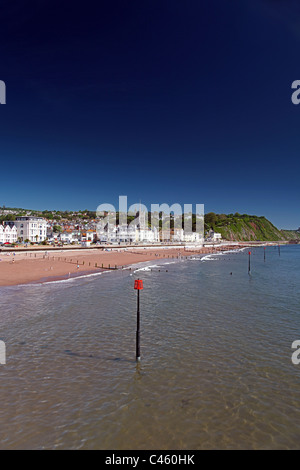 Front de plage et Teignmouth vu de la jetée Devon, England, UK Banque D'Images