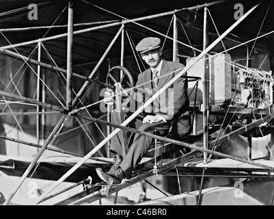 Glenn Curtiss dans son avion, 1909 Banque D'Images