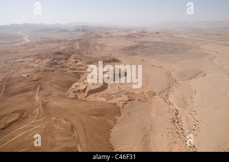 Photographie aérienne d'une carrière dans le Cratère de Ramon Banque D'Images