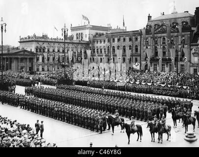 Seconde Guerre mondiale : la revue de la victoire à Berlin et d'autres villes d'Allemagne, Juillet 1940 Banque D'Images