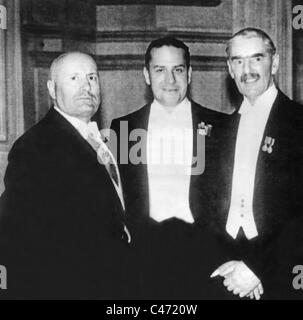 Benito Mussolini, Graf Galeazzo Ciano et Neville Chamberlain en ROM, 1939 Banque D'Images