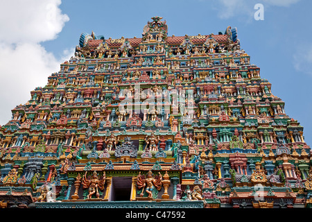 Détail de la tour. Sri Meenakshi Temple. Madurai. Tamil Nadu. L'Inde Banque D'Images