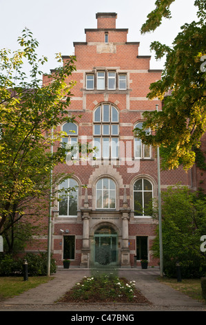 Entrée privée et la construction de l'Institut Robert Koch, Berlin, Allemagne Banque D'Images