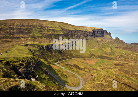 Vue vers le Quiraing dans la Trotternish quartier de l'île de Skye en Ecosse du Sud. Banque D'Images