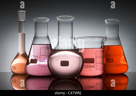 Laboratoire de verre rétro-éclairé à 5 Banque D'Images