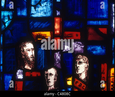 La cathédrale de Salisbury, prisonniers de conscience, fenêtre, Lancet, un panneau 4 par Gabriel Loire 1980 Banque D'Images