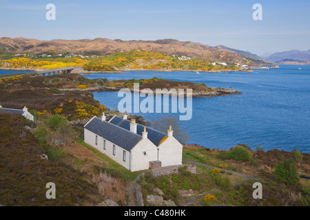 Kyle of Lochalsh, du pont de Skye Highland region, en Écosse, en novembre. Banque D'Images