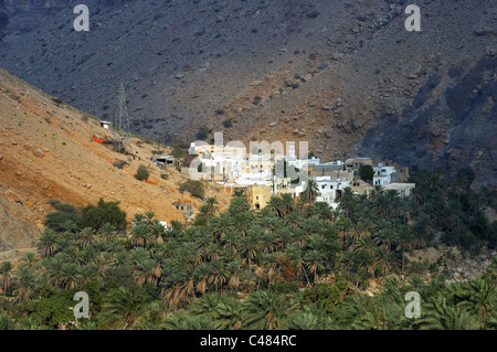 Village de Montagne du Wadi Tiwi, Oman Banque D'Images