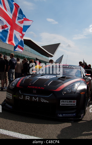 Voiture de course de la FIA sur la grille de départ à Silverstone 2011 Banque D'Images