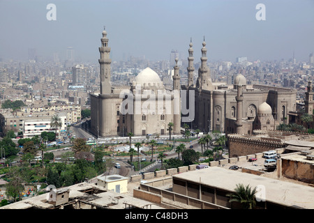 Sur les toits de la ville du Caire et Al Rifai Mosquée, Egypte Banque D'Images