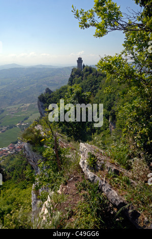 Montale la troisième tour à San Marino Banque D'Images