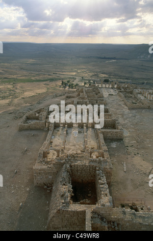 Photographie aérienne des ruines d'Ovdat dans le désert du Néguev Banque D'Images