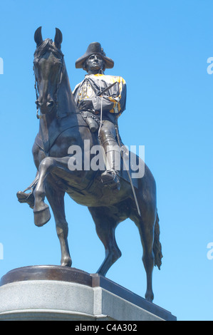 Statue de George Washington portant un Bruins de Boston autographié Banque D'Images