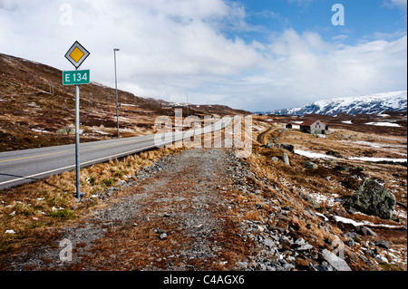 L'autoroute E134, Haukeliseter, Telemark, Norvège Banque D'Images