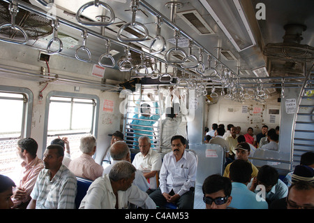 À l'intérieur d'un transport ferroviaire de première classe indien Banque D'Images