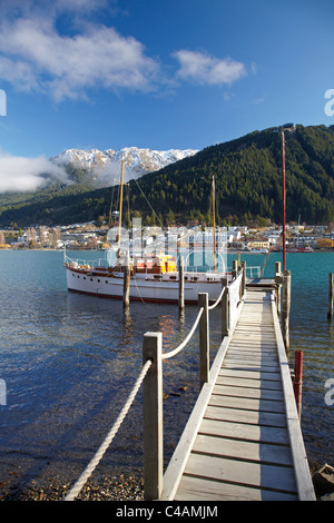 Jetée, la baie de Queenstown, Queenstown, île du Sud, Nouvelle-Zélande Banque D'Images