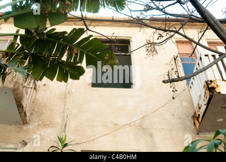 Tel Aviv est un beta + world city, aux côtés de villes comme Barcelone et San Francisco.[9] connu sous le nom de 'La Ville Qui Ne Dort Jamais", Banque D'Images