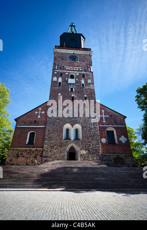 Cathédrale de Turku en Finlande. La saison d'été. Banque D'Images