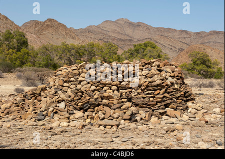 Manlo cairns, tombes pré-islamique à la base de l'escarpement de Daallo, le Somaliland, en Somalie Banque D'Images