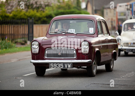 Ford Prefect 107E à Histon Cottenham et rallye automobile. Cambridge UK Banque D'Images