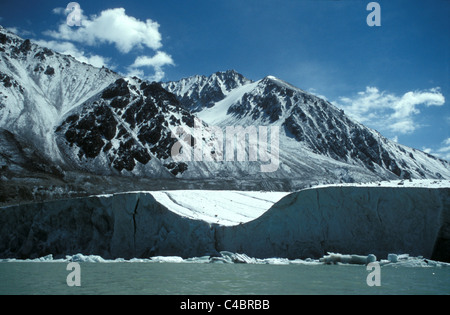 Par frontale de Petrov, Petrov, lac glacier Tian-shan occidental kirghize Banque D'Images