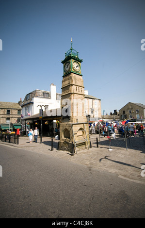 Le centre-ville de West Yorkshire otley visiteurs touristiques attractions attractions pour visiteurs touristes Tourisme Banque D'Images
