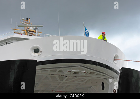 Finlaggan MV à Kennacraig ferry Port Askaig avec bow portes ouvertes Banque D'Images