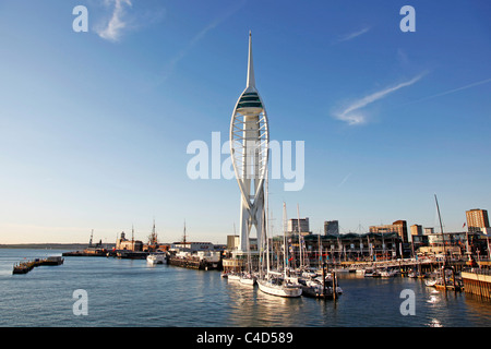 La tour Spinnaker à Portsmouth, Hampshire, Angleterre Banque D'Images