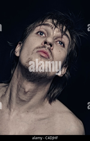 Beau visage de jeune homme libre Banque D'Images