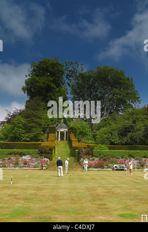 Une partie de croquet sur la pelouse de croquet à Kingston Maurward College, Dorchester, Dorset, England, UK Banque D'Images