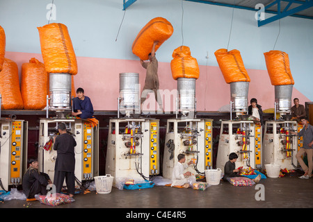 Popcorn factory à Herat, Afghanistan Banque D'Images