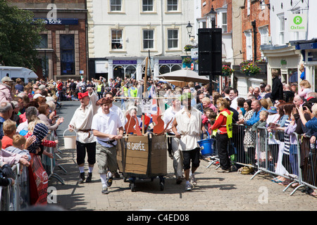 Grand lit de Knaresborough Race 2011 North Yorkshire Knaresborough Banque D'Images