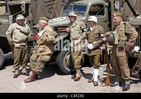 La Seconde Guerre mondiale (WW2) Reconstitution faite à une guerre sur la ligne 24 à l'Mid-Hants Railway en juin 2011. Banque D'Images