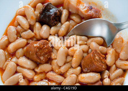 Fabada Asturiana, voir de très près. Les Asturies, Espagne. Banque D'Images