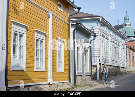 Maisons en bois de la vieille ville de Porvoo, Finlande Banque D'Images