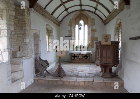 Le choeur de l'église du 12ème siècle à whitcombe près de Dorchester. Le poète William Barnes a été vicaire ici de 1847 à 1852. dorset, UK. Banque D'Images