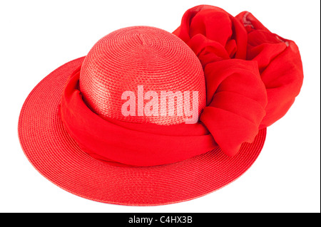 L'été la femme de paille bonnet et écharpe rouge isolé sur fond blanc Banque D'Images