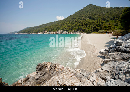 Gialos plage Kastani et bay , Mamma Mia film emplacement sur l' île de Skopelos, Grèce Banque D'Images