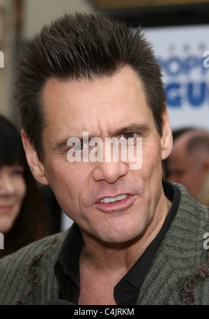 JIM CARREY M. POPPER'S PENGUINS LOS ANGELES PREMIERE HOLLYWOOD LOS ANGELES CALIFORNIA USA 12 Juin 2011 Banque D'Images