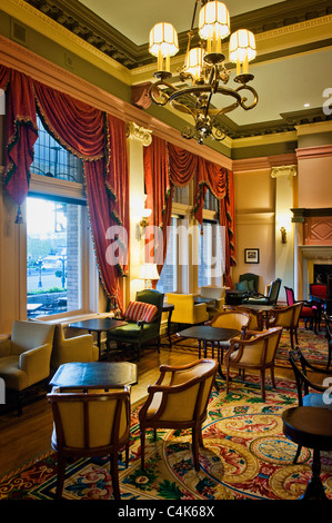 Hôtel Fairmont Empress (plus communément connu sous le nom de l'Impératrice) est un des plus anciens et des plus célèbres hôtels à Victoria, en Colombie-Britannique. Banque D'Images