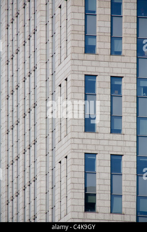 Détail de la façade urbaine de 'l' immeuble siège près de People's Square, Shanghai, Chine Banque D'Images