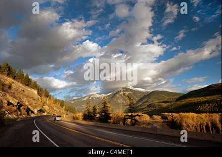 Couleurs d'automne paysages par Elk River Banque D'Images