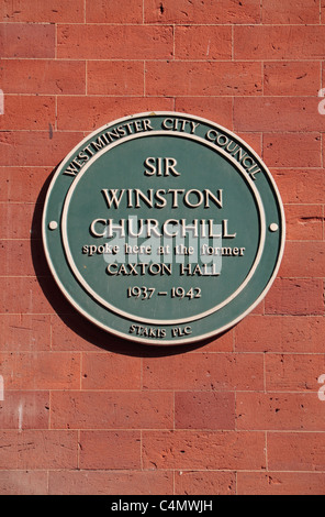 City of westminster marquage plaque verte Caxton Hall, London, UK, où Sir Winston Churchill s'entre 1937 - 1942. Banque D'Images