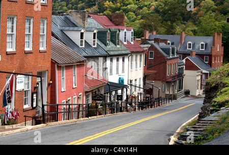 Bâtiments historiques le long de High Street, y compris le Musée de Cire de John Brown à Harpers Ferry, West Virginia Banque D'Images