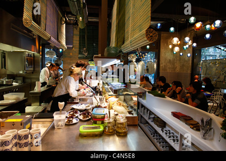 La cuisine à billets, un bar à tapas par Ferran Adria et d'Albert à Barcelone Banque D'Images
