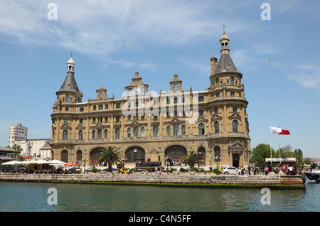 La gare de Haydarpasa à Istanbul en Turquie. Photo prise le 24 mai 2011 Banque D'Images