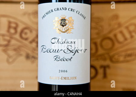 Vin Chateau Beau-Sejour Becot millésime 2006 Premier grand cru classe de St Emilion dans la région des vins de Bordeaux de France Banque D'Images