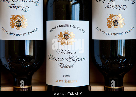 Vin Chateau Beau-Sejour Becot millésime 2006 Premier grand cru classe de St Emilion dans la région des vins de Bordeaux de France Banque D'Images