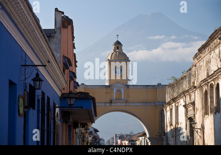 Arc de Santa Catalina, Antigua, Guatemala, Amérique Centrale Banque D'Images